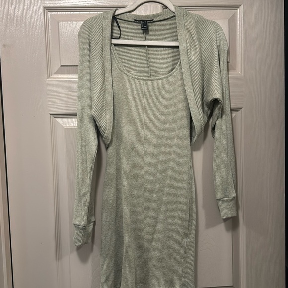 Light Weight Sweater Dress - Picture 1 of 2